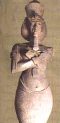 Akhenaton statue
